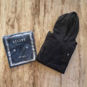 Volcom Hoodie + T-Shirt Bundle